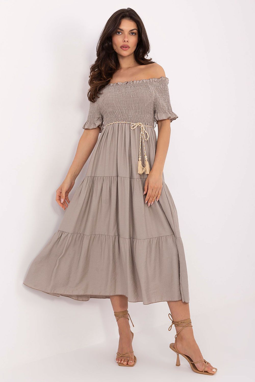  Sukienka Model MI-SK-A2609.96 Dark Beige - Italy Moda 