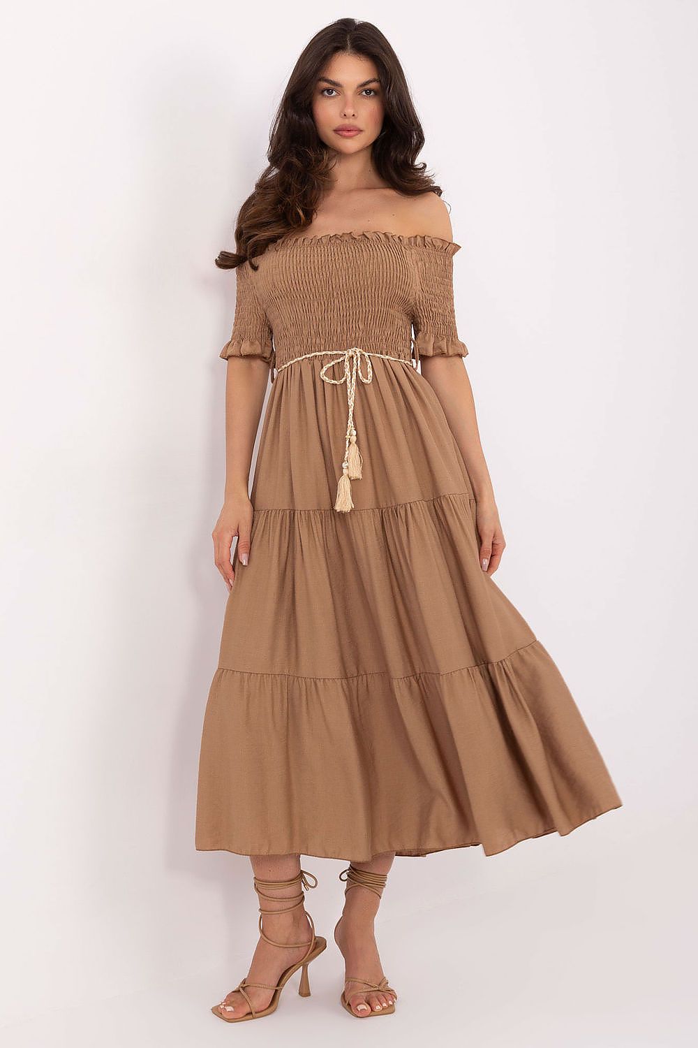  Sukienka Model MI-SK-A2609.96 Camel - Italy Moda 