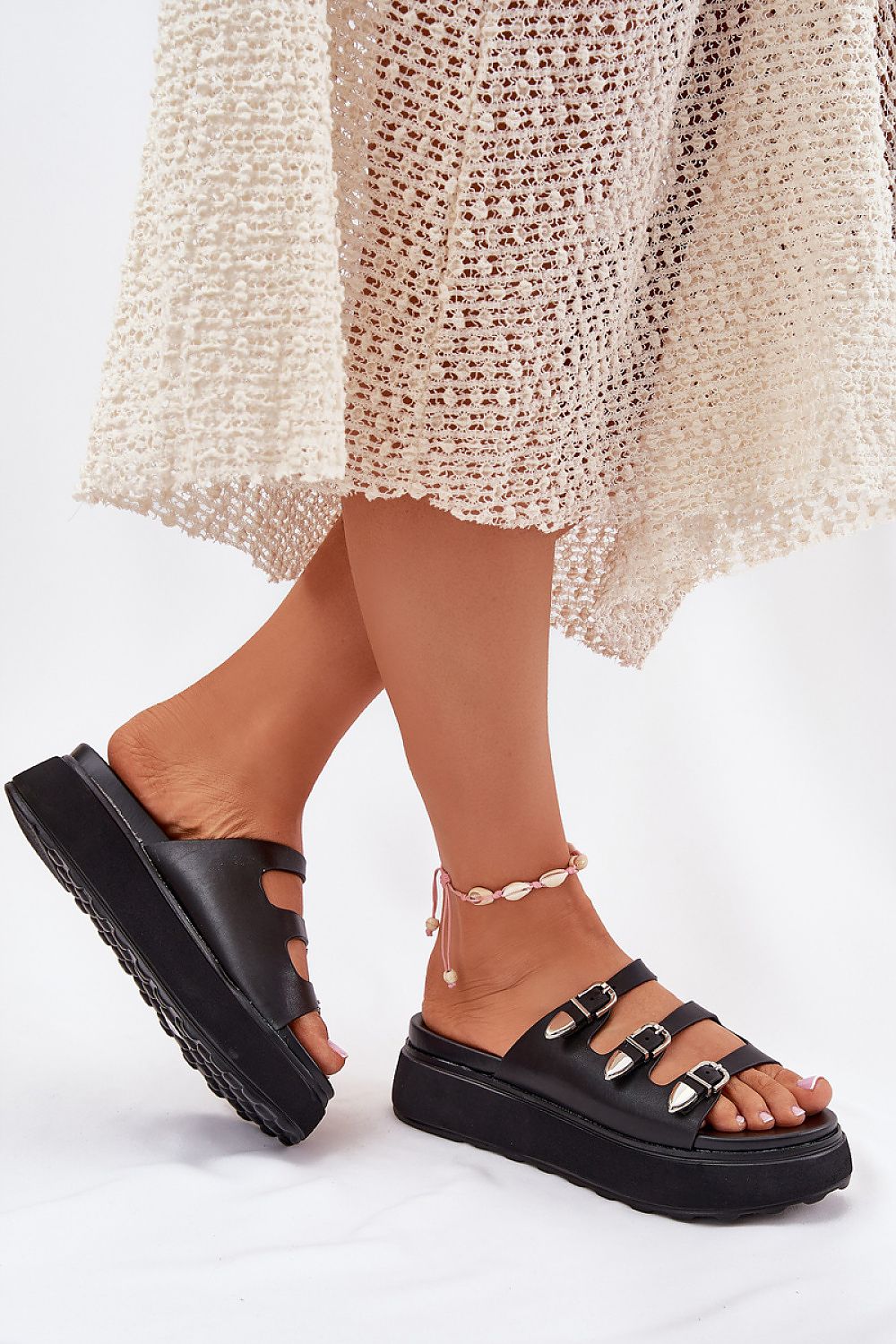  Sandał Klapki Model Nimiotte H-11 Black - Step in style 