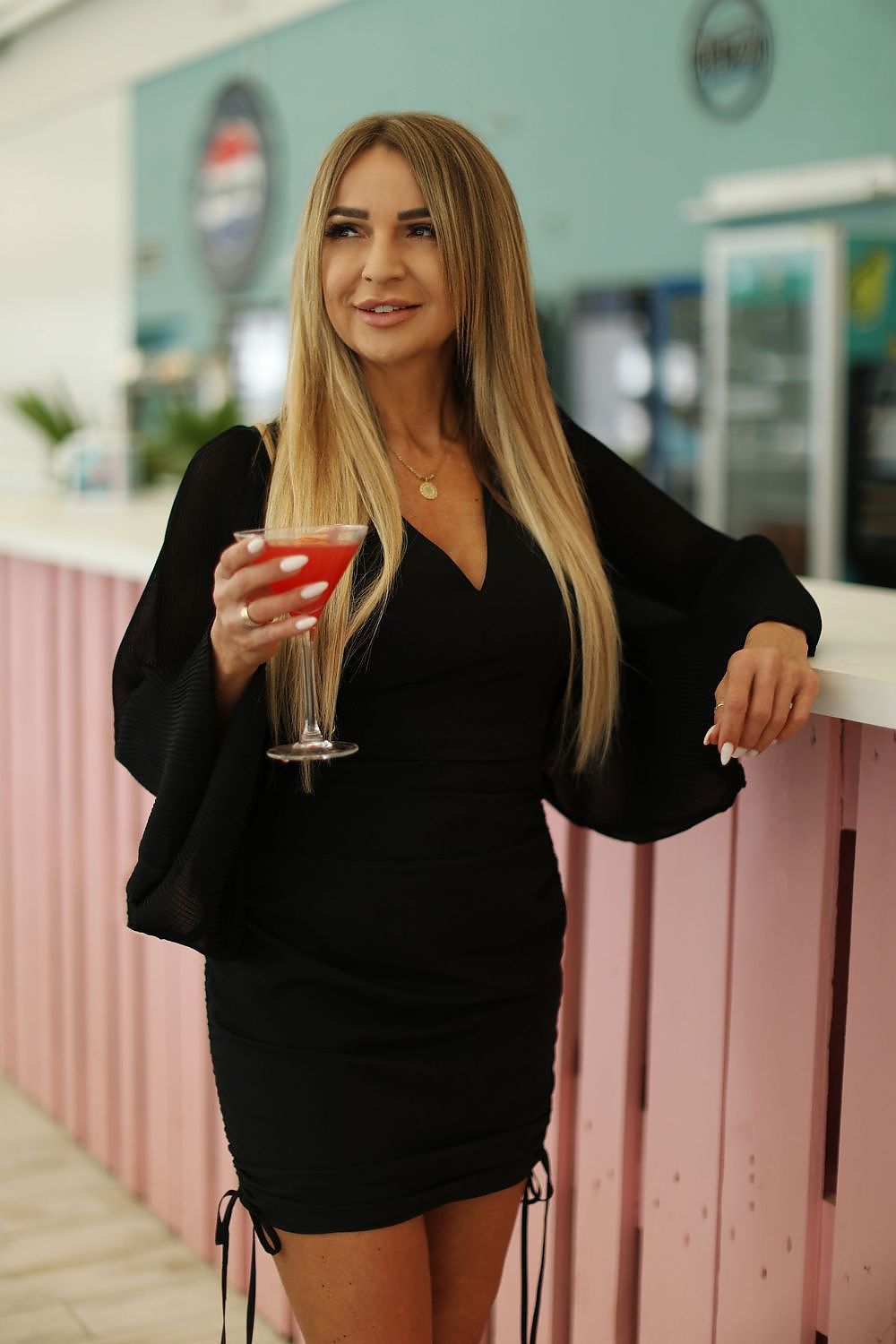  Sukienka Model Aurelia Black - Jersa 